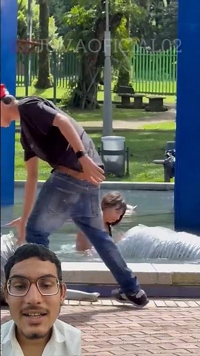 Scaring My Girlfriend with a Fake Spider (She Cried!) 🕷️😭🕸️ #ScarePrank #CouplePranks #OMG