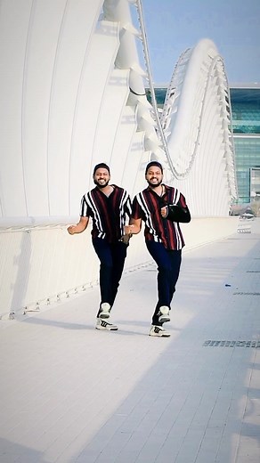 CHALEYA 🕺🏻✨ #Desi2wins #Trending #Video #Dance #Dubai #Bollywood #ShahRukhKhan #Chaleya #ForYou #ForYouPage #Tiktok