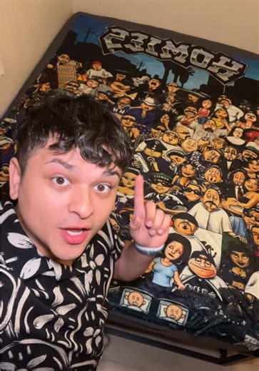 I got my dad a HOMIES Blanket! 😎🔥 Do you remember Homies?? #homies #chicano #barrio #hispanic #throwback