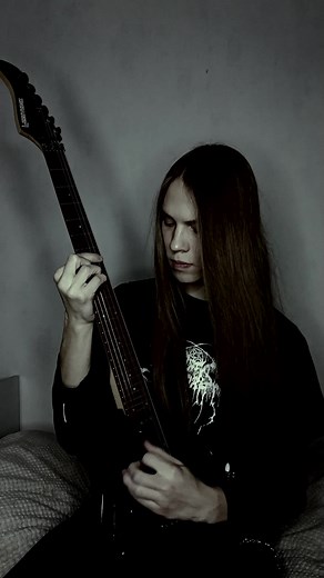 Тгк: Morulus #metal #rock #blackmetal #varg #mayhem #guitar #electricguitar #guitartok #guitarcover #electricguitarcover #longhair #metalhead #morulus #stonecats