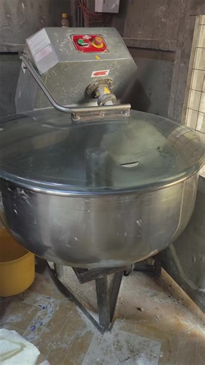 Comprehensive Guide to Bread Production Techniques