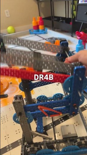 Vex iq mix & match lift concept double reverse 4 bar