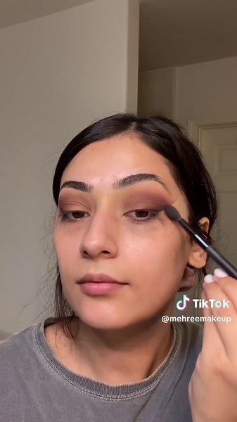 Wedding Guest Hair & Makeup: DIY Updo & Smokey Eye