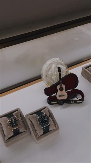 Premium sound. Premium experience.