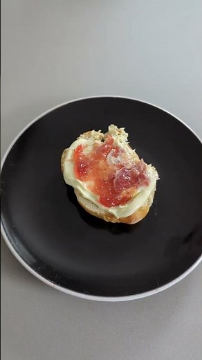 SOLVED! The Great Scone Debate - Cream or Jam First?