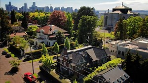 A historic Seattle home owned by a broadcasting pioneer hits the market on Capitol Hill - Unreal Estate