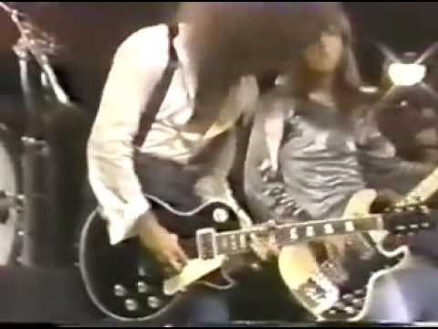 Journey - "Feeling That Way/Anytime" (Live)