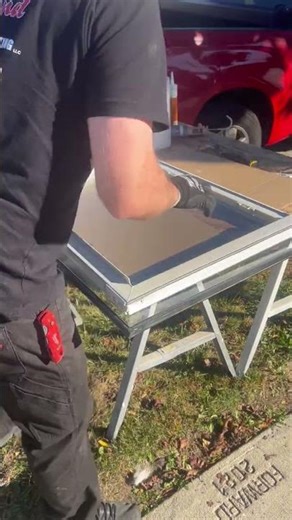 IG Unit Glass Replacement on Vinyl Window