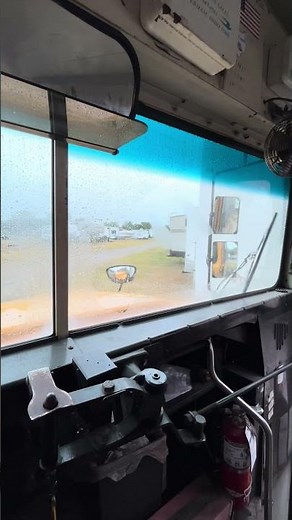 ‘95 Wayne Int’l Windshield Wipers #Waynebuses #Schoolbuses #Shorts