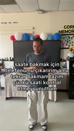 saate bakmayı unutmak