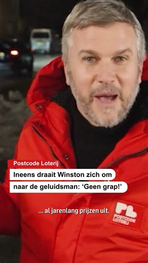 Geluidsman Anthony die al 25 jaar betrokken is bij de prijsuitreikingen van de Postcode Loterij is zelf in de prijzen gevallen. Hij werd tijdens de opnames overvallen door presentator Winston Gerschtanowitz met een cheque van 178.571 euro🥳 Lees hier meer: https://www.destentor.nl/show/geluidsman-anthony-van-postcode-loterij-zelf-overvallen-met-gigantische-cheque-nee-het-is-geen-grap~a2c084c1/ | De Stentor
