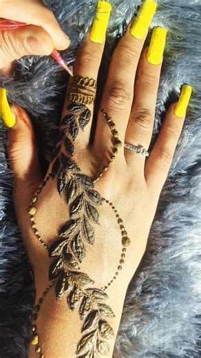 leves Patti mhendi design #mehndi #henna