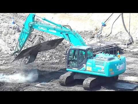 敷鉄板並べと回収｜バケットに挟み込み｜作業効率を高める現場の知恵｜工事現場｜パワーショベル