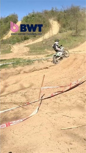5 Riders, 1 Hill Climb, Full Send 🚀 #teamswedenenduro #enduro #hillclimbracing #fullsend #braap