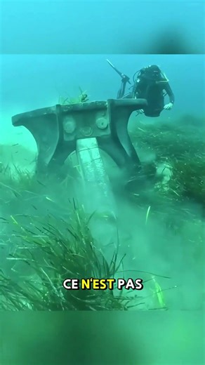 ⚓️ Comment une ancre retient un navire géant