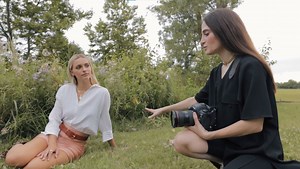 Outdoor Portrait Posing Cheat Sheet