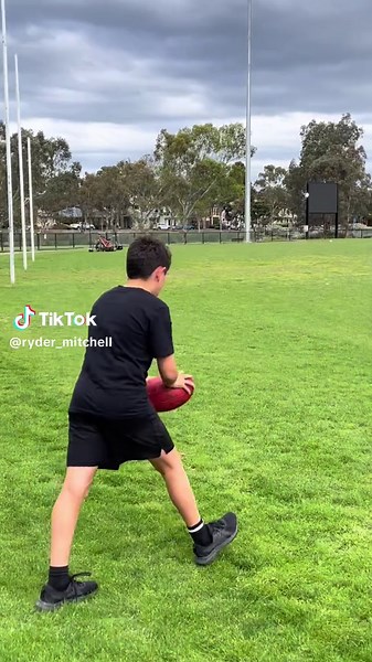 Collingwood AFL Team Highlights and Fan Experience