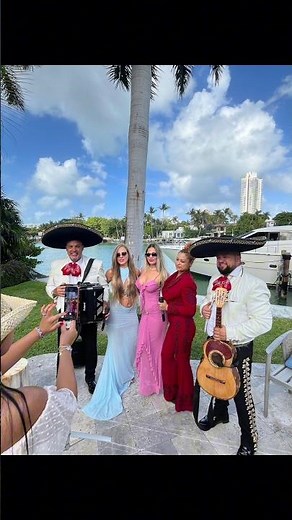 Celebrando en Miami Beach 🎶 y pasó esto | Mariachi Fiesta Grande