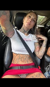 Necesitas mucho menos de lo que crees para ser feliz…disfruta nuevamente de lo básico…del amor y la naturaleza ❤️🌴🍃🌾☀️✨😘 | XsarahschmidtX