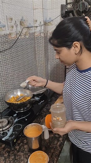ek baar bna loge to hotel ko bhul jaoge #trending #viralvideo #shortsfeed #youtubeshorts #vlog #food