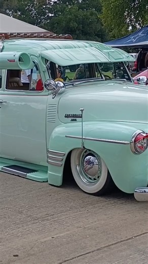 Beautiful 1948 Chevy Classic. #lowriders #hydraulic #lowered #custom