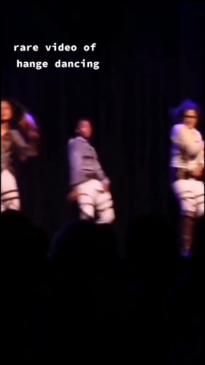 Hange Zoe Dances: AOT Fan Performance Highlights