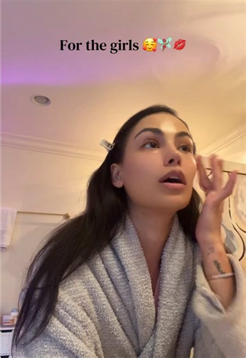 Creative Giveaway Boxes for Craft Lovers