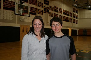 Freshman Nicholas Norwitz Crushes DHHS Push-Up Record (With Video)