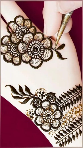Easy Arabic Henna Design Tutorial for Beginners 🌸#backhandmehndi #henna #mehandidesign