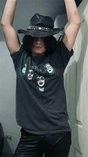 5 de Enero 2021 @LudwigGerhardofficial #kiss