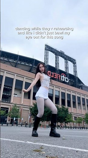 dkwtd dance cover at blackpink concert #dkwtd #blackpink