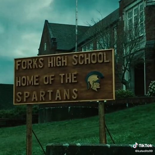 Forks Twilight Aesthetic Movies Edit - Roslyn