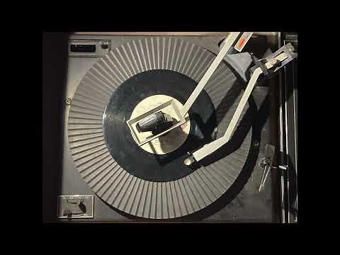 Starting up Record Player Sound Effect [ For CannedShrimp If I’m Listening To Vinyl For New Video ]