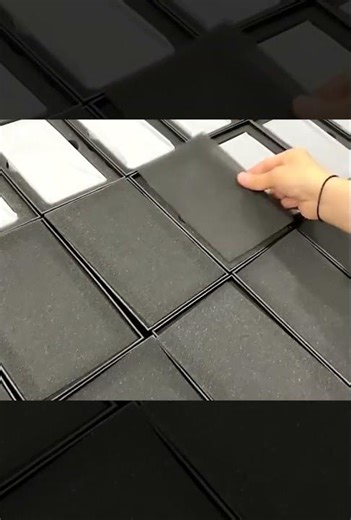 The mini dlp projectors are being packed and ready to ship.🔥