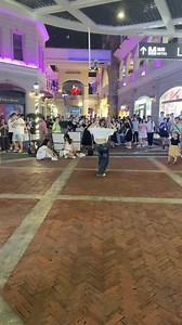 1.1K views · 30 reactions | Chinese street dance #fbreels #reelsfb | Dr-SA | Facebook