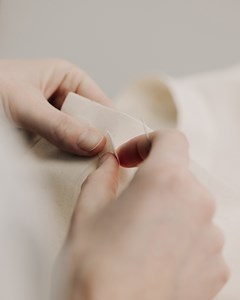 For 110 years, the Haute Couture of CHANEL has been about unlimited creative freedom, unique savoir-faire passed down through generations, gestures repeated yet renewed, patience, excellence and a timeless allure continually reinvented, instantly recognisable. The CHANEL Spring-Summer 2025 Haute Couture show celebrates this endless renewal, which has been the beating heart of the House since 1915, when Gabrielle Chanel first opened her couture house. Inside the ateliers at 31, rue Cambon in Pari