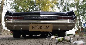 237K views · 675 reactions | Ny musikvideo; Scotts + Kass Humor = Sant Vem är din favorit i serien? Tumme = Vespen Hjärta = Bröderna Åke och Håkan Skratt = Hasse Nilsson (make till kusin) Wow = Malin Nilsson (kusinfrun) Ledsen = Smeden Arg = Västgötanytthallåan | SVT Humor | Facebook