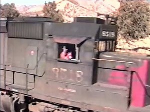 SP8518 East at Tunnel 9 Tehachapi Loop November 4, 1990