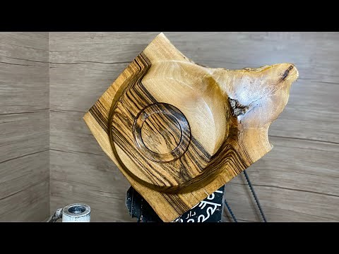 Woodturning an Amazing Black Walnut Bowl with Stunning Grain