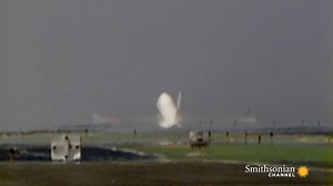 Investigators looking into the deadly August 13, 1985 crash of JAL 123 discover that the cabin’s pressurized air may have caused the plane’s faulty tail fin to rip off, mid flight. Amazingly, the crew were able to keep the 747 flying for around 30 minutes before it crashed. Get ready for an Air-Disasters packed weekend with episodes airing back-to-back tonight, a marathon tomorrow, and the Season 18 finale Sunday at 9/8c! | Smithsonian Channel Aviation Nation