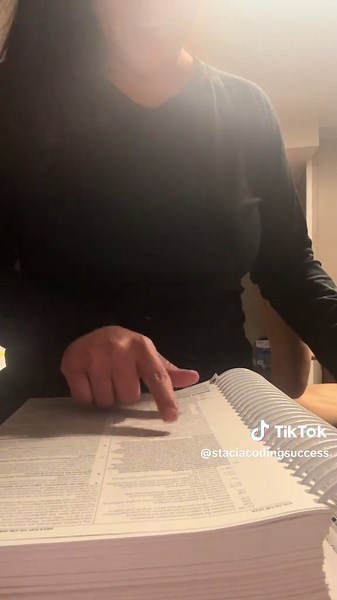POV: You’re in the middle of your coding exam and you… • Don’t know which book the answer is in • Re-read the guidelines over and over • 8 minutes left… 22 questions unanswered • Start panic-coding like your life depends on it …and then the timer runs out. ⏰ If only someone had shown you how to actually navigate the manuals, memorize your guidelines, and practice chart abstraction. That’s literally what I teach my students before exam day. Just saying… 👀📚 #codingexamfail #medicalcodingexam #hi