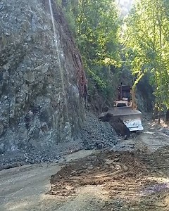 52K views · 523 reactions | Conquering the Impossible: Caterpillar D7 Tackles a Treacherous Path | Dozer Tv | Facebook