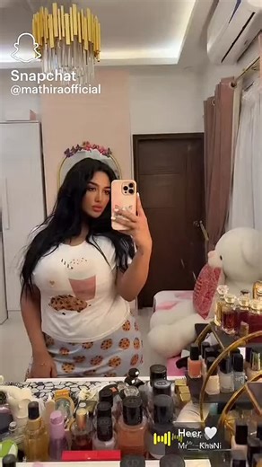 Mathira's Universe 🌌 on Instagram: "Heer 🥀...@real_mathira . . . . . . . . . #mathira #millionlikes #millionviews #fanpage #model #explore #followplz #mathira #mathira #mathiramohammed #mathiramemes #mathirashow #mathiravideos #mathirathuglife"