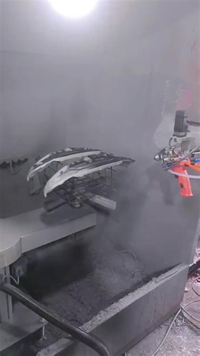 #automotive #machine #spraying Automatic spraying machine