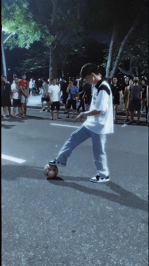 Soccer Ball Tricks: Nighttime Street Performance