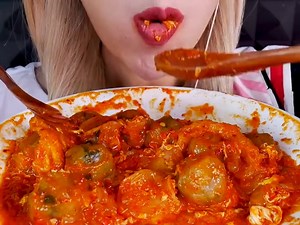 83K views · 2.3K reactions | ASMR baso aci seblak mercon hot jeletot (Yt:Daebak ASMR) #daebakasmr #basoaci #mukbangbasoaci #mukba | Bikin Ngiler | Facebook