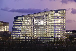 Sustainable Buildings: Pioneering a Green Revolution in Urban Design