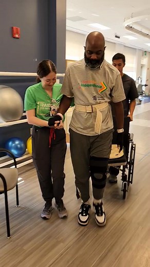 At 44, Sam was living an active, independent life when a spinal abscess ruptured leaving him a quadriplegic. After urgent surgery and a difficult hospital stay, Sam arrived at Encompass Health unable to walk or care for himself. In less than a month, through incredible determination and the support of our therapy team, Sam became independent in self-care, began walking with assistive devices and even climbed stairs to re-enter his home. “The moment that gave me hope was when I walked with the wa