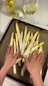 Food Inspo | Oven-baked asparagus