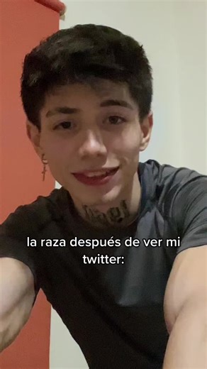 Videos de Gabriel Salim (@gaabrielsalim) con “Palteme papi como - deli”